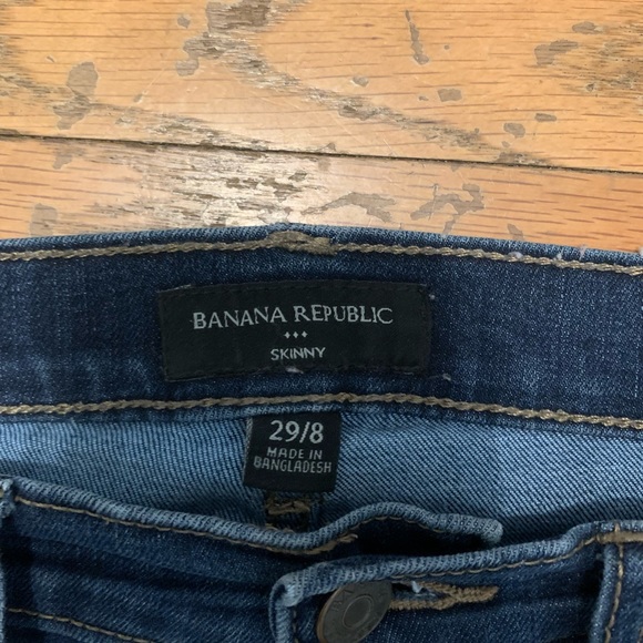 Banana Republic Dark Denim Skinny Jeans - Picture 3 of 3